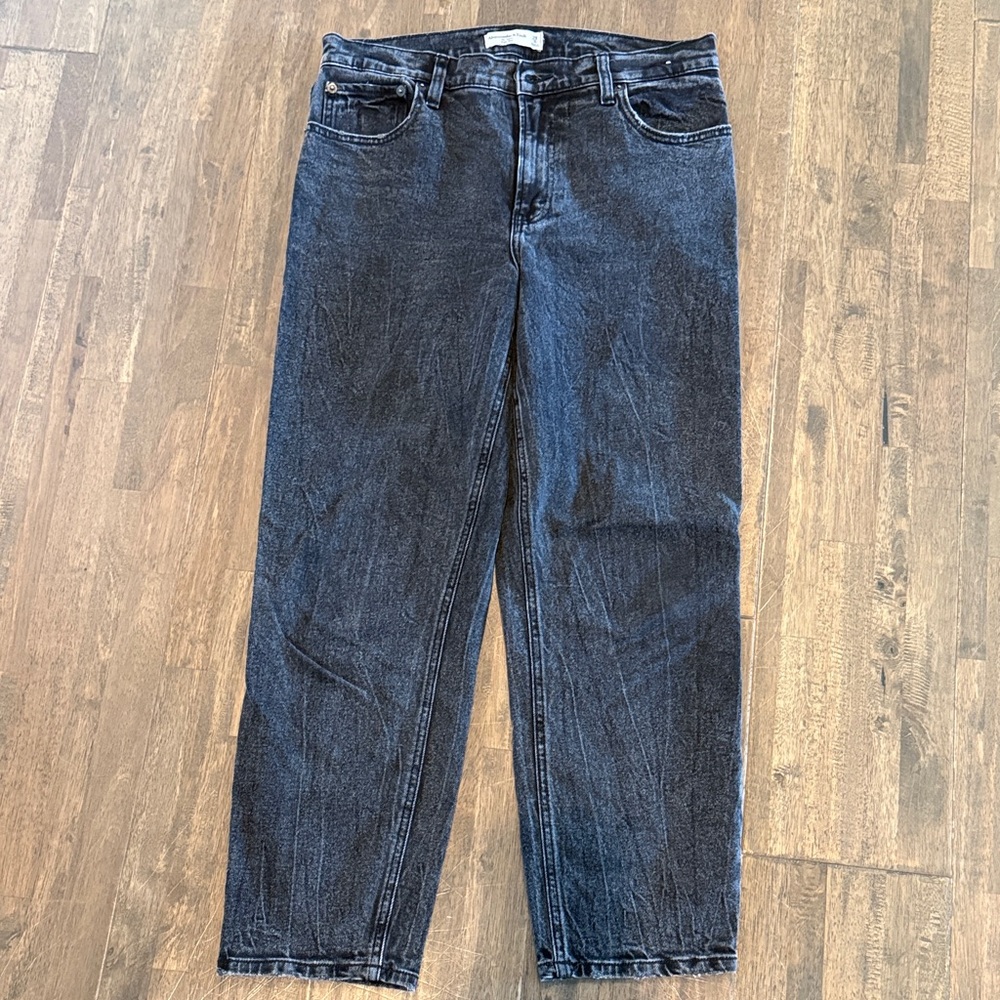 Abercrombie The Mom High Rise Black Denim Jeans
